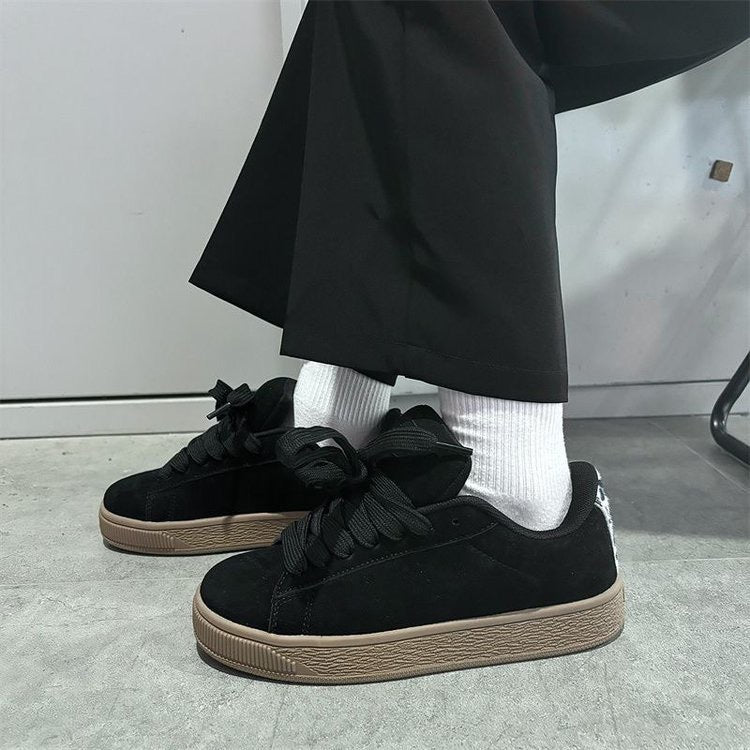 Retro Low-Top Sneakers