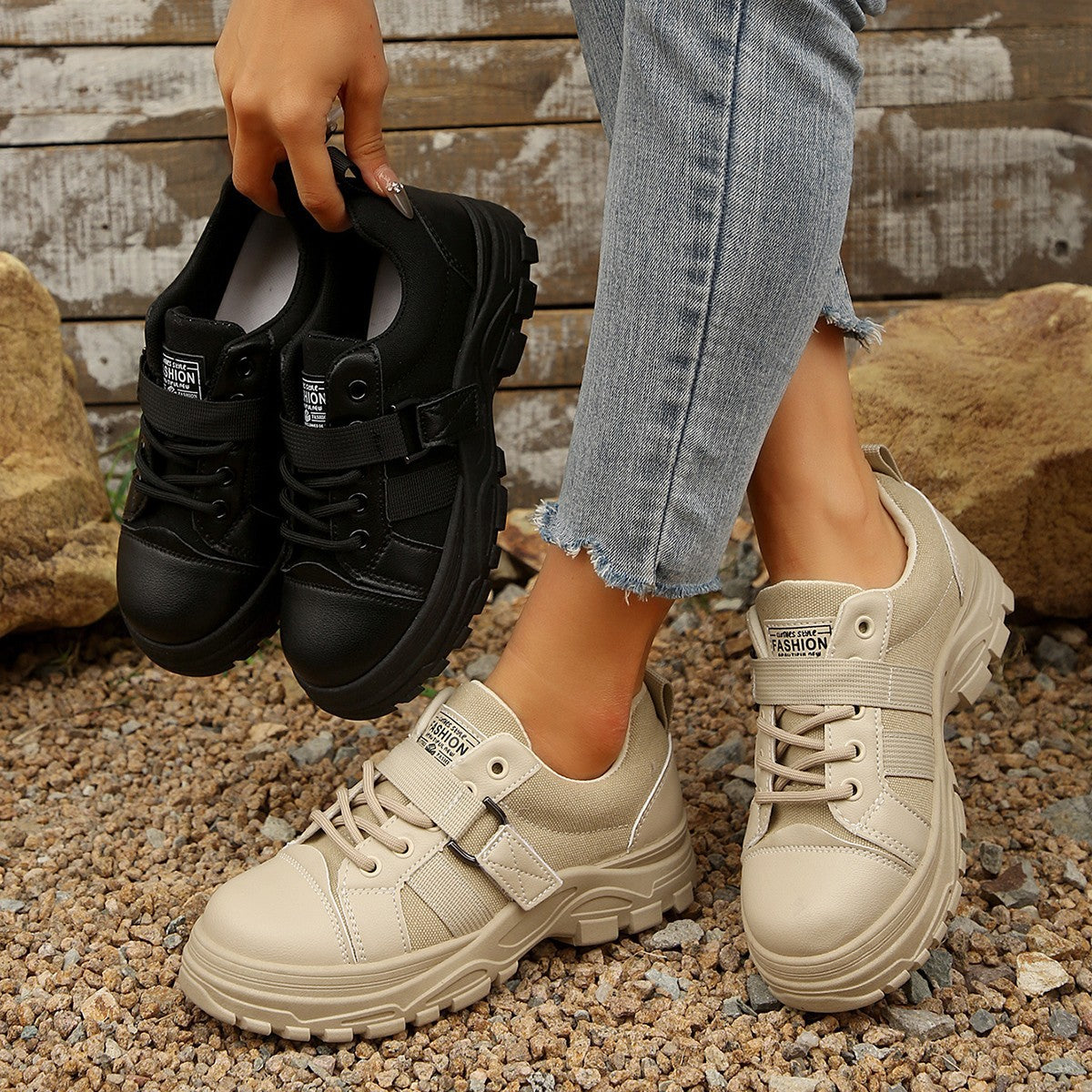Lace-up Canvas Breathable Thick-soled Round-toe Casual Sneakers