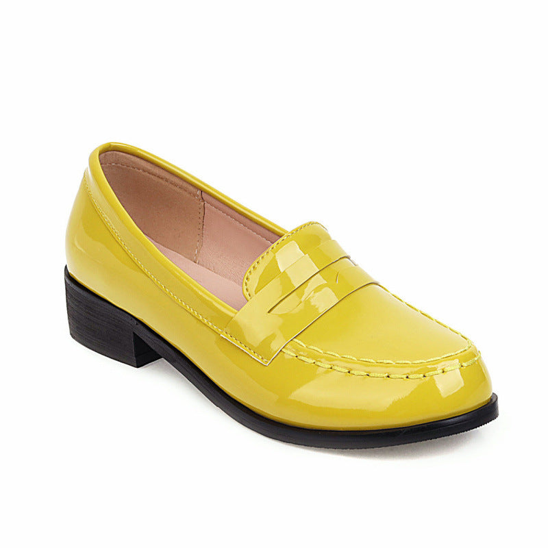 Retro Casual Solid Flats