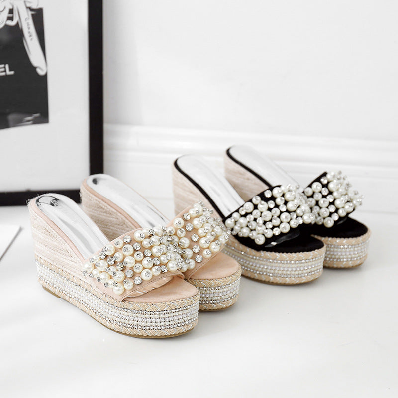 Pearls Roman Wedge Slippers