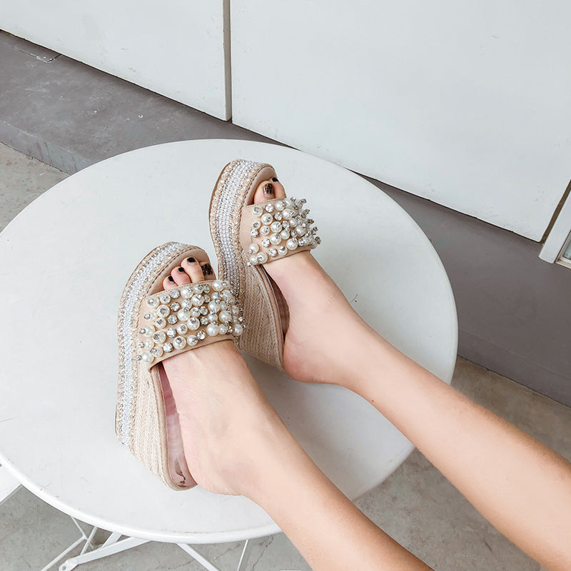 Pearls Roman Wedge Slippers
