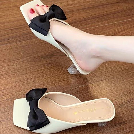 Butterfly Bow One-Piece Slippers