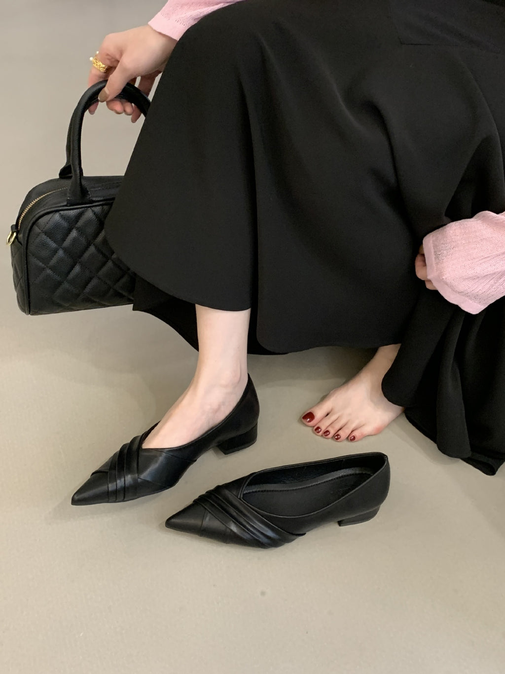 Solid Cross Strap Pointed Toe Flats