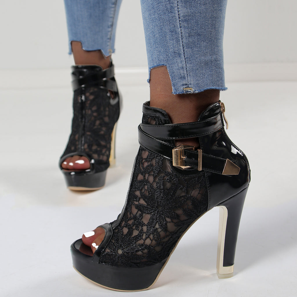 Lace-Trimmed Buckle Peep Toe Chunky Heel Sandals