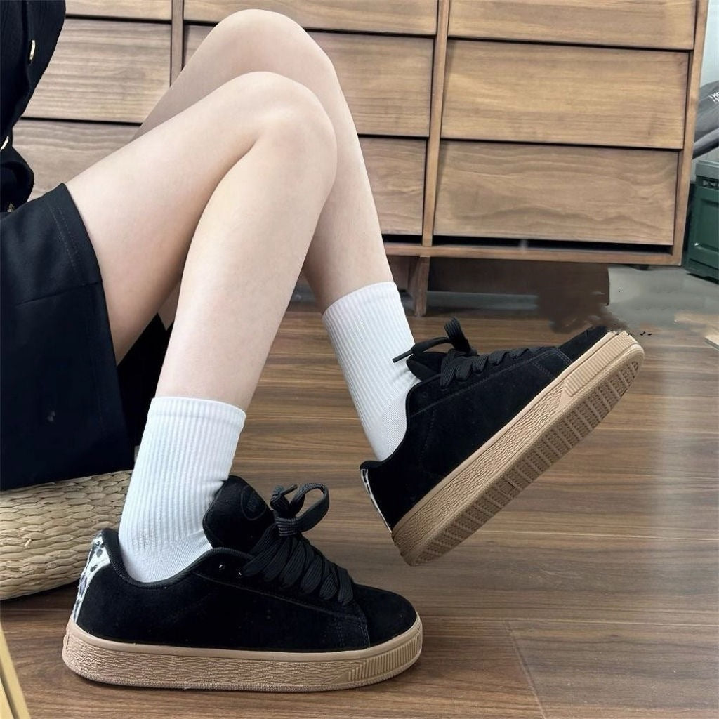 Retro Low-Top Sneakers
