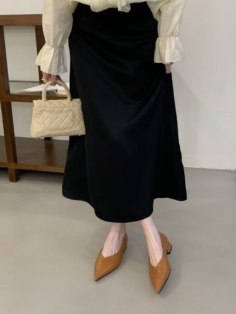 French Pointed-Toe Chunky Low Heel Slip-On Flats