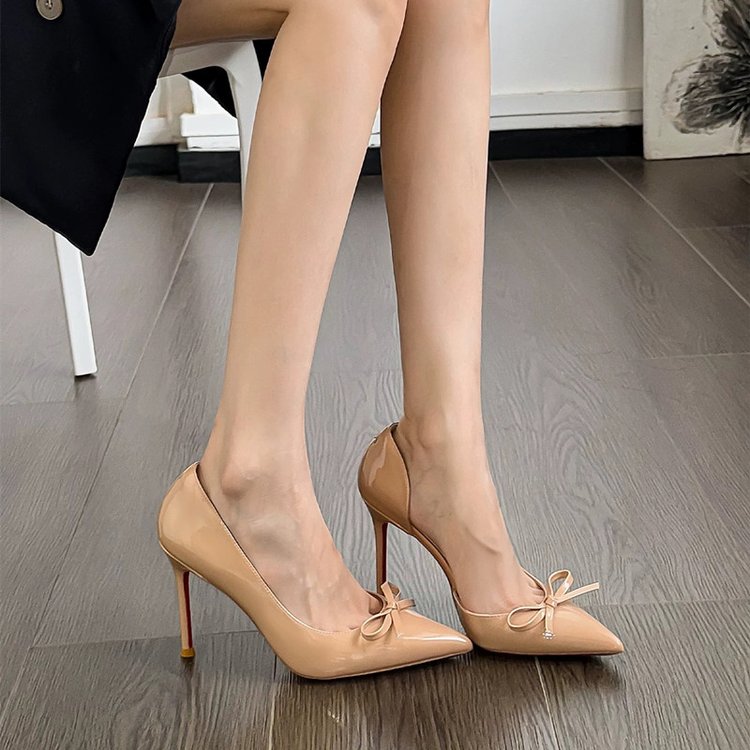 Bow-Detail Pointed-Toe Stiletto Heels