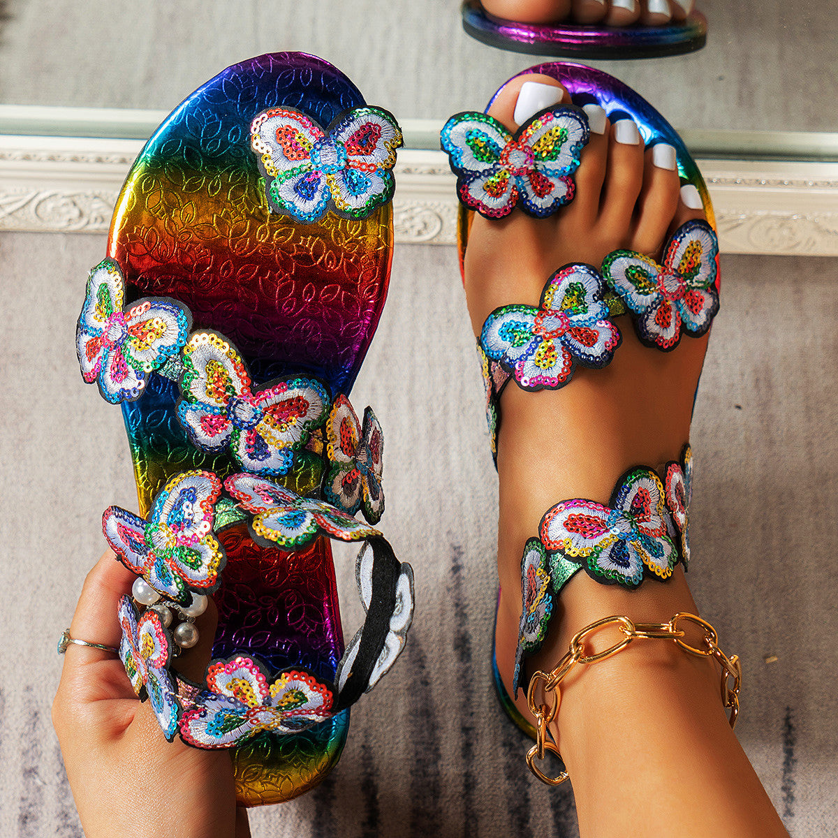 Butterfly Bow Round Toe Flat Sandals