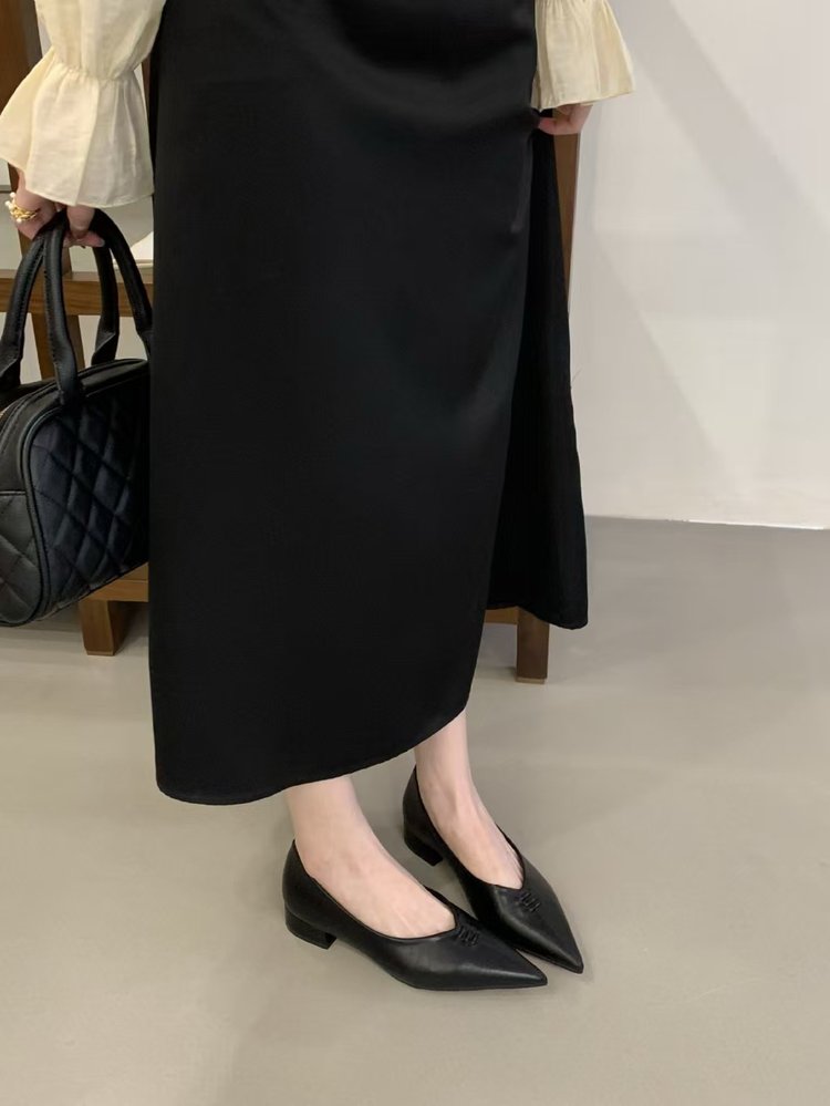 French Pointed-Toe Chunky Low Heel Slip-On Flats