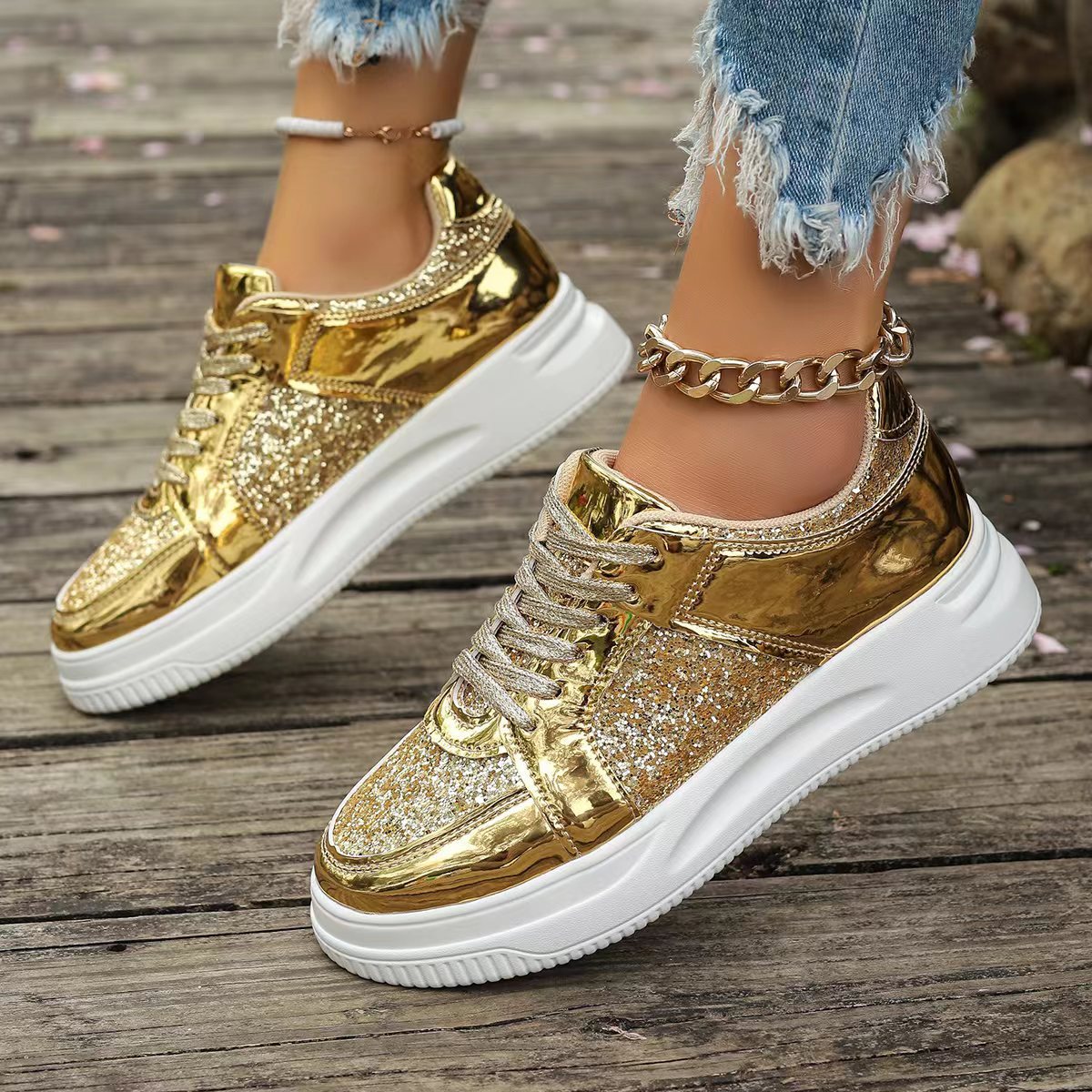 Lace-up Sequin Design Thick Bottom Round Toe Non-slip Walking Sneakers