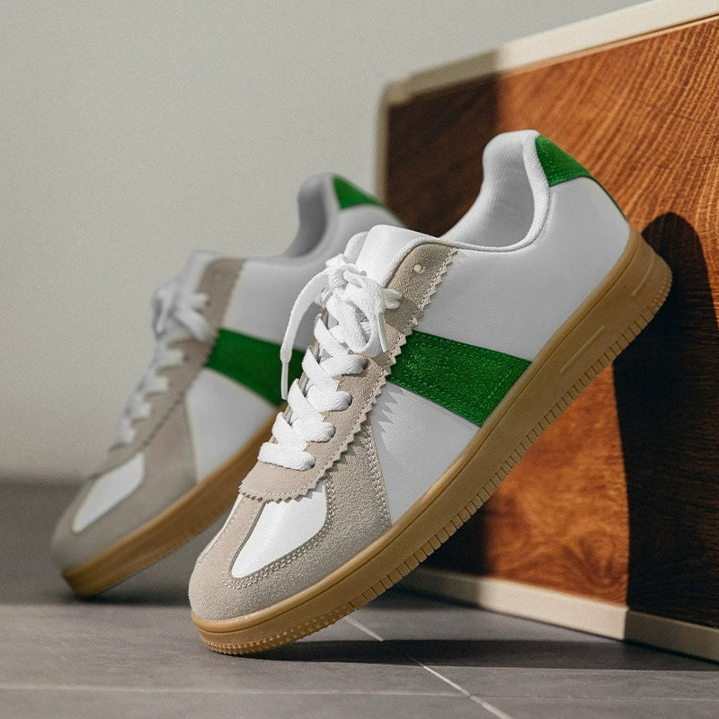 Retro Casual Flat Sneakers