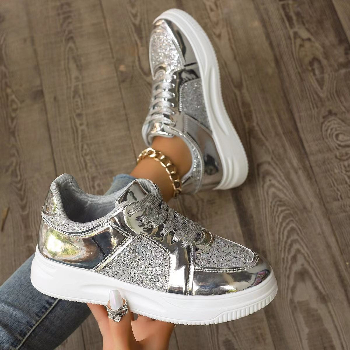 Lace-up Sequin Design Thick Bottom Round Toe Non-slip Walking Sneakers